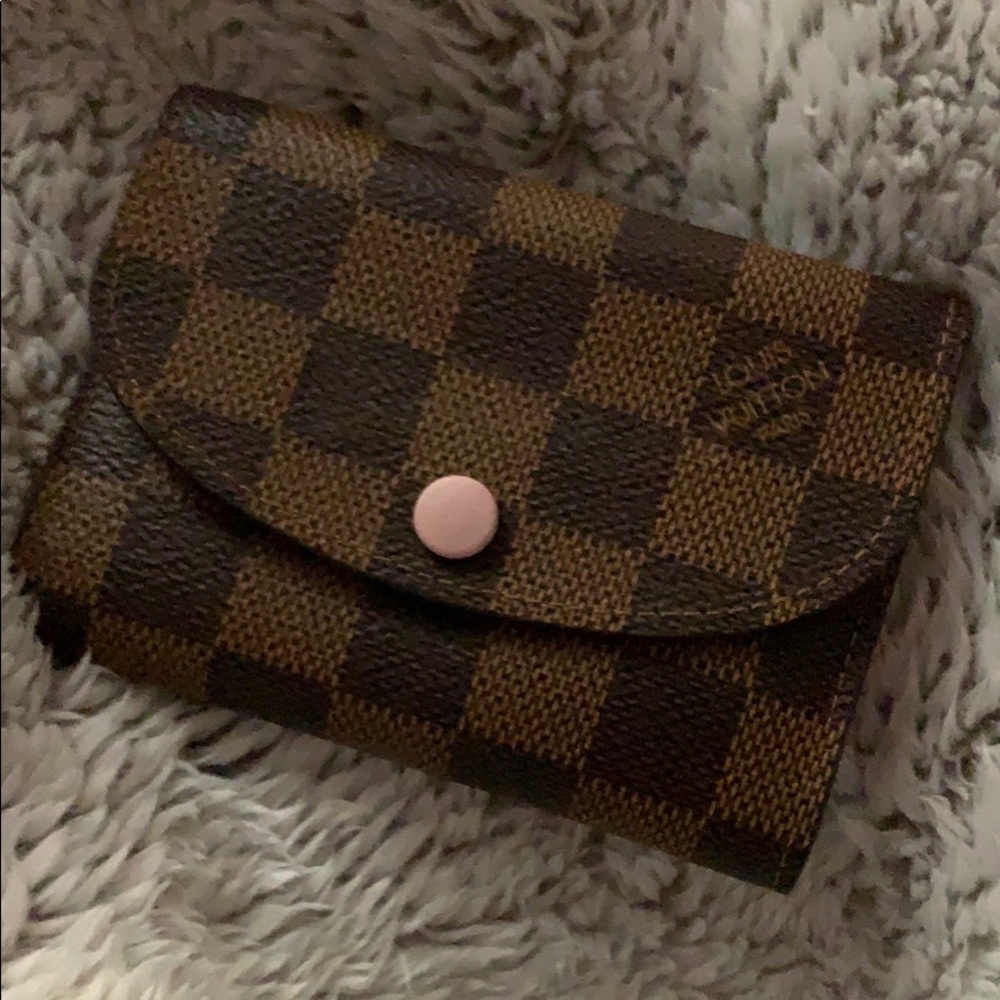 Louis Vuitton (Rosalie Coin Purse) - Picture 1 of 7